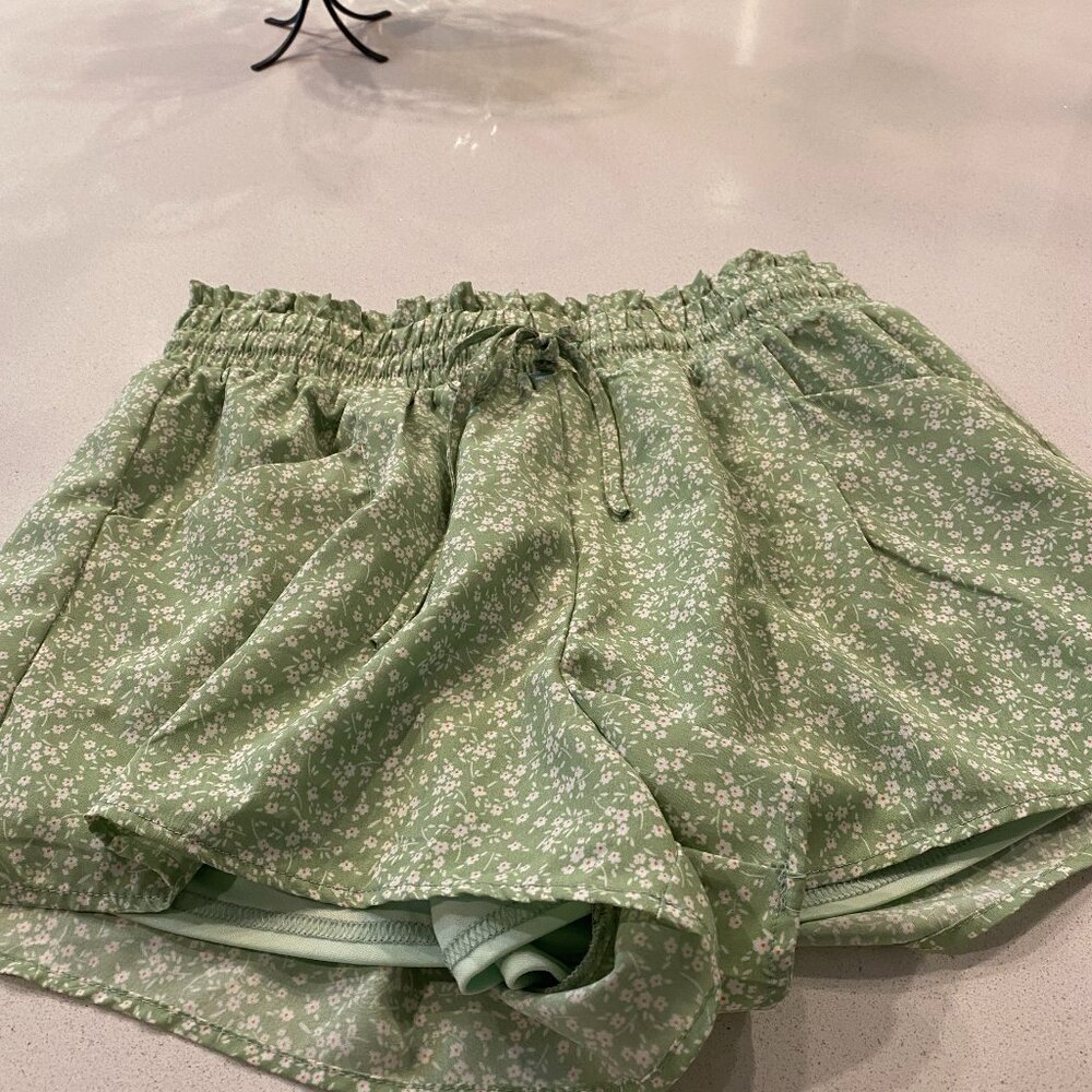 Altar'd States Flower Shorts